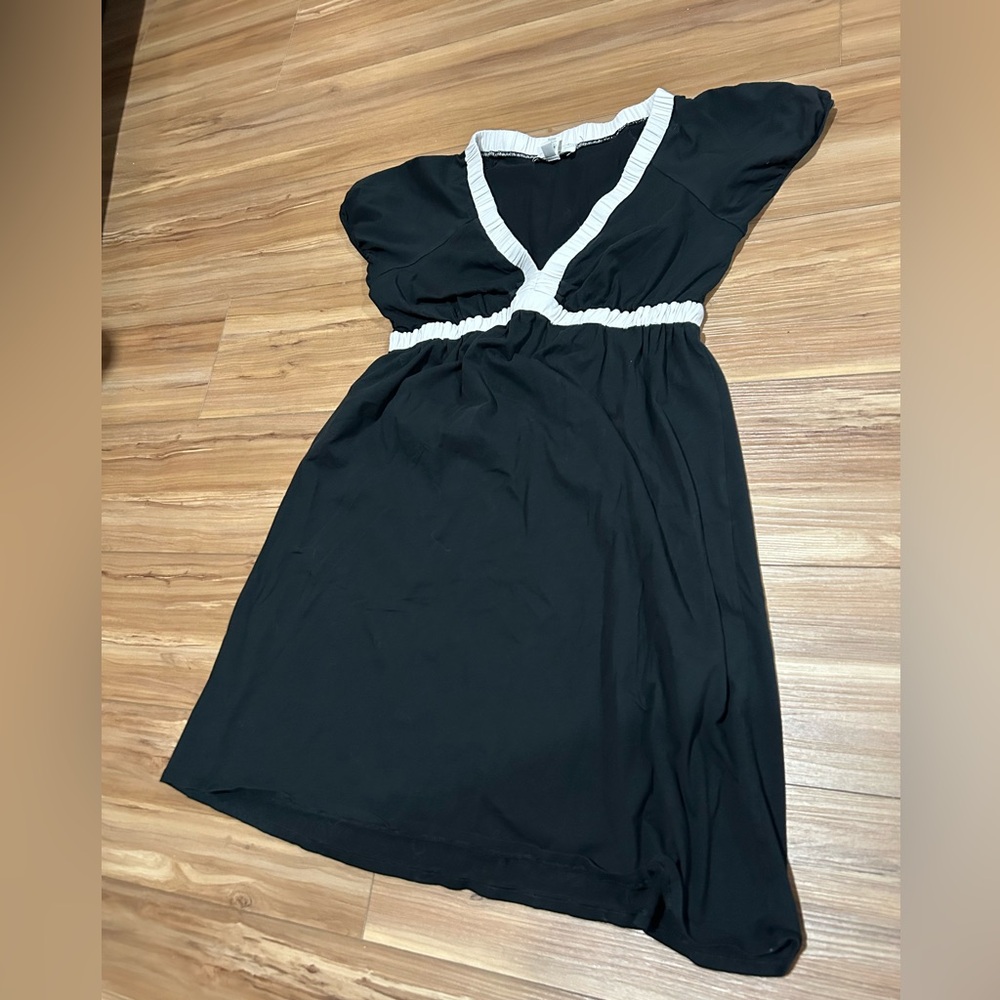 Chic Black and White LOFT Babydoll Mini Dress Size Small